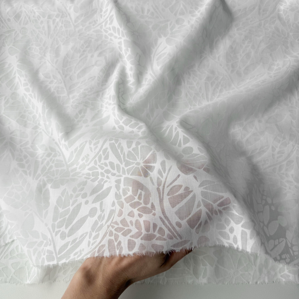 Батист Крупные листья