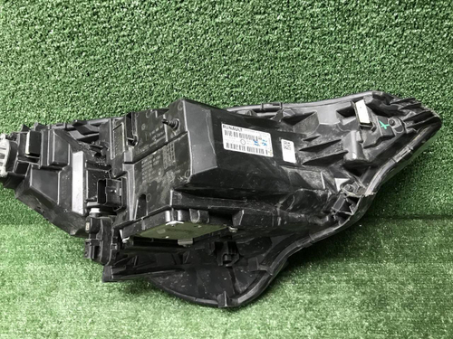 Битая Фара левая Renault Arkana (2019-н.в.) LED