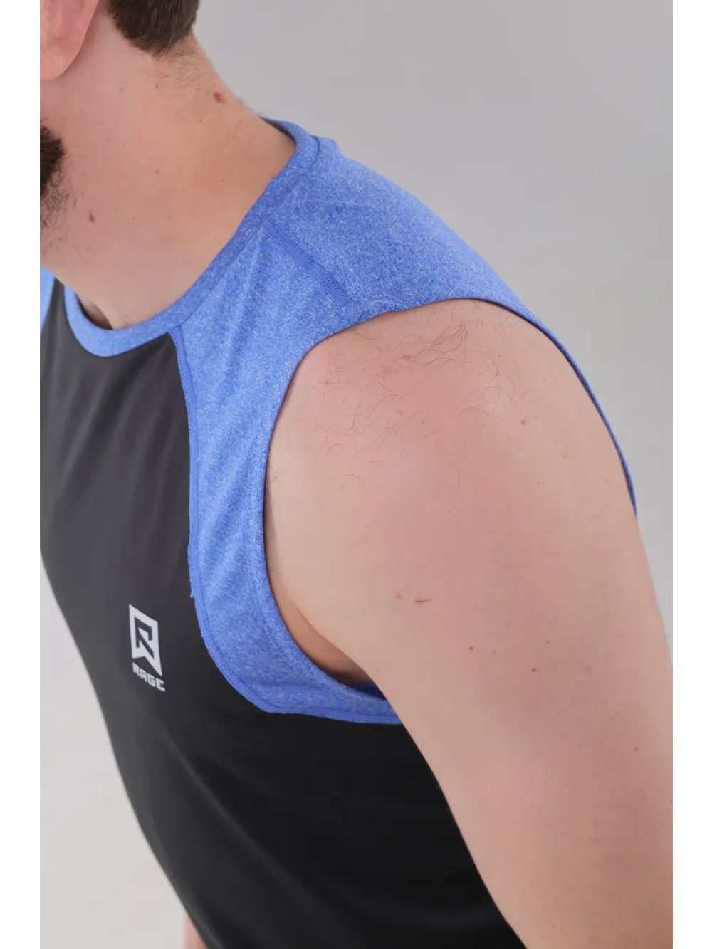 Спортивная футболка майка тренировочная без рукавов