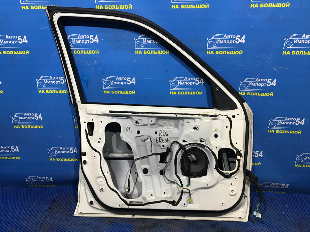 Дверь передняя левая Honda CR-V 2001-2006