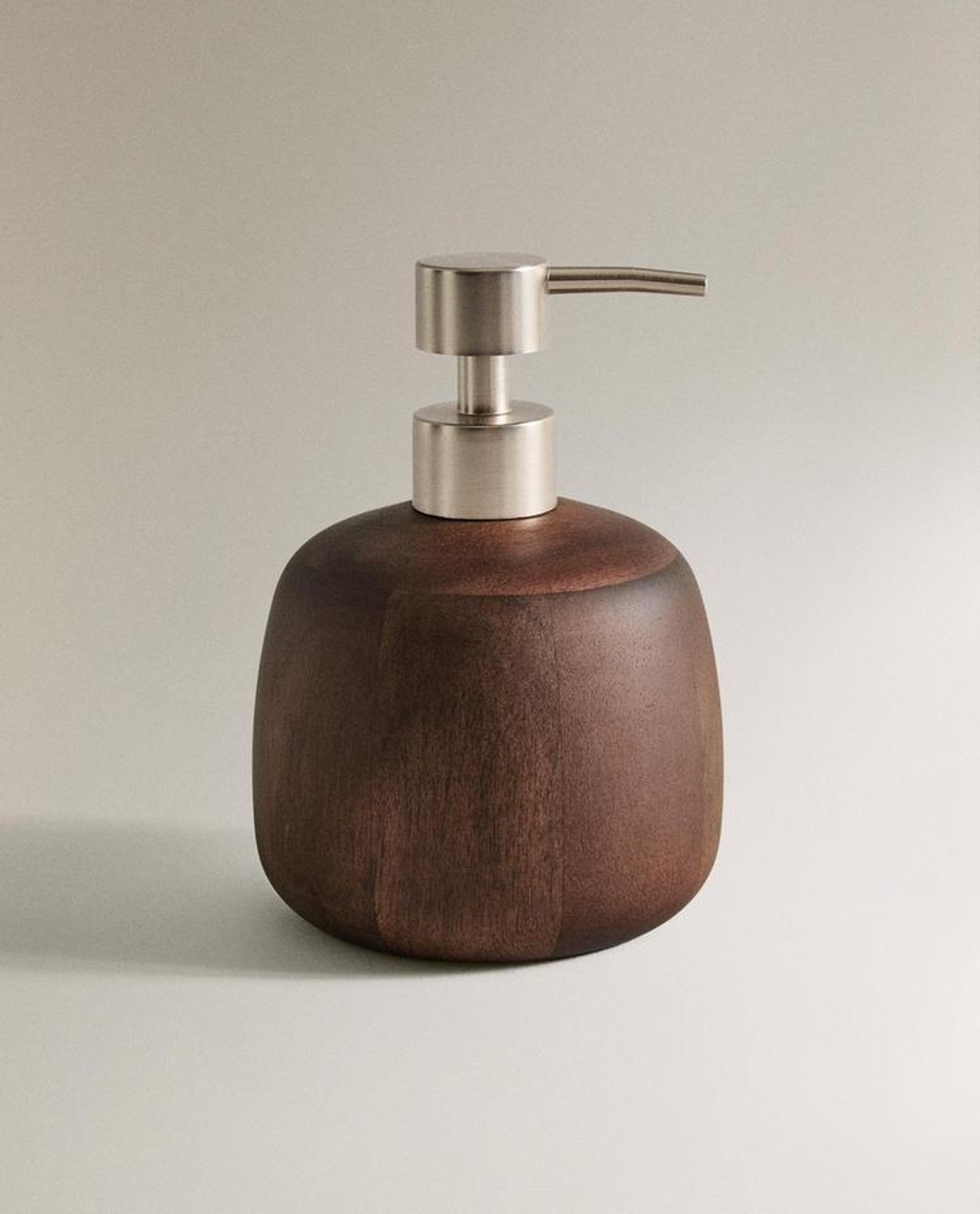 ZARA HOME ДЕРЕВЯННЫЙ ДОЗАТОР МЫЛА, СВЕТЛО-БЕЖЕВЫЙ