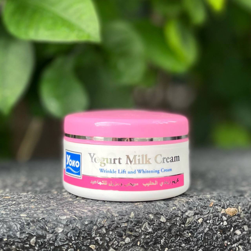 Крем для лица против пигментных пятен с молоком и йогуртом Yogurt Milk Cream Yoko