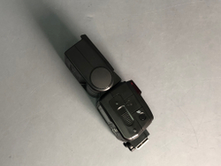 Nikon SB-600