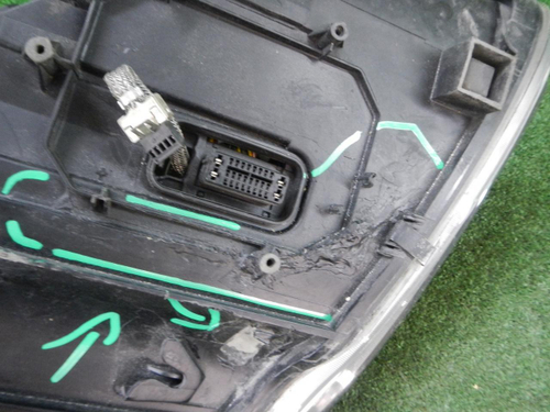 Фара левая Mercedes S W221 (2005-2009) ксенон