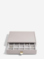 Органайзер для украшений и часов со стеклянной крышкой Stackers Classic Jewellery Box, 4 секции - White Pebble (White Pebble / серый / White Pebble / 500)