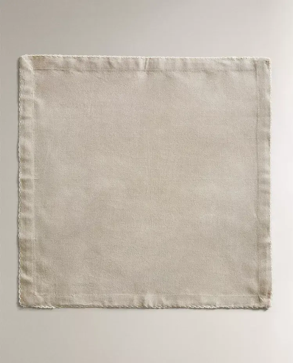 ZARA HOME САЛФЕТКИ С ФЕСТОНАМИ (НАБОР ИЗ 2 ШТ.), СВЕТЛО-БЕЖЕВЫЙ