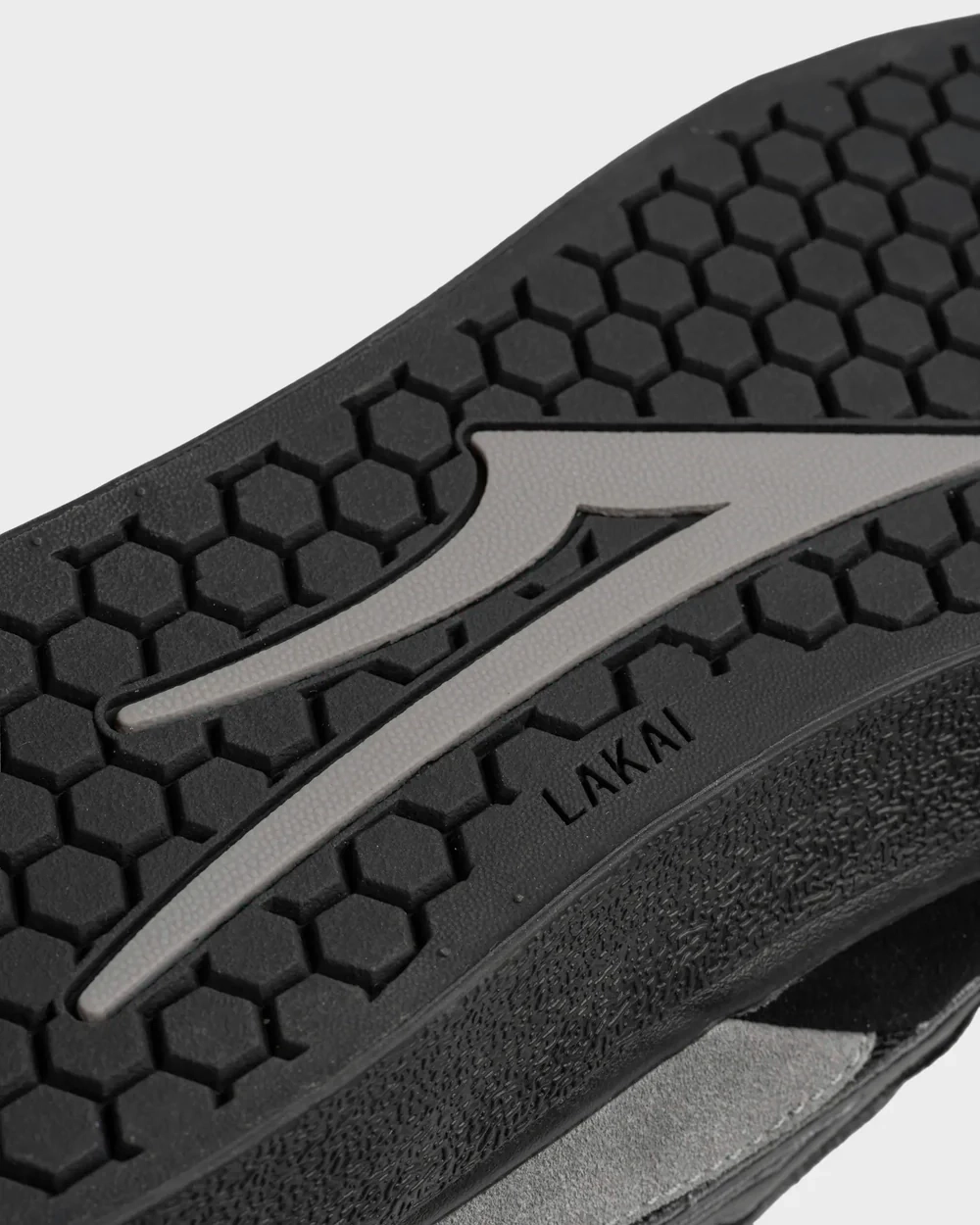 Кеды Lakai Essex: Black Shark Grey (Q1-26)