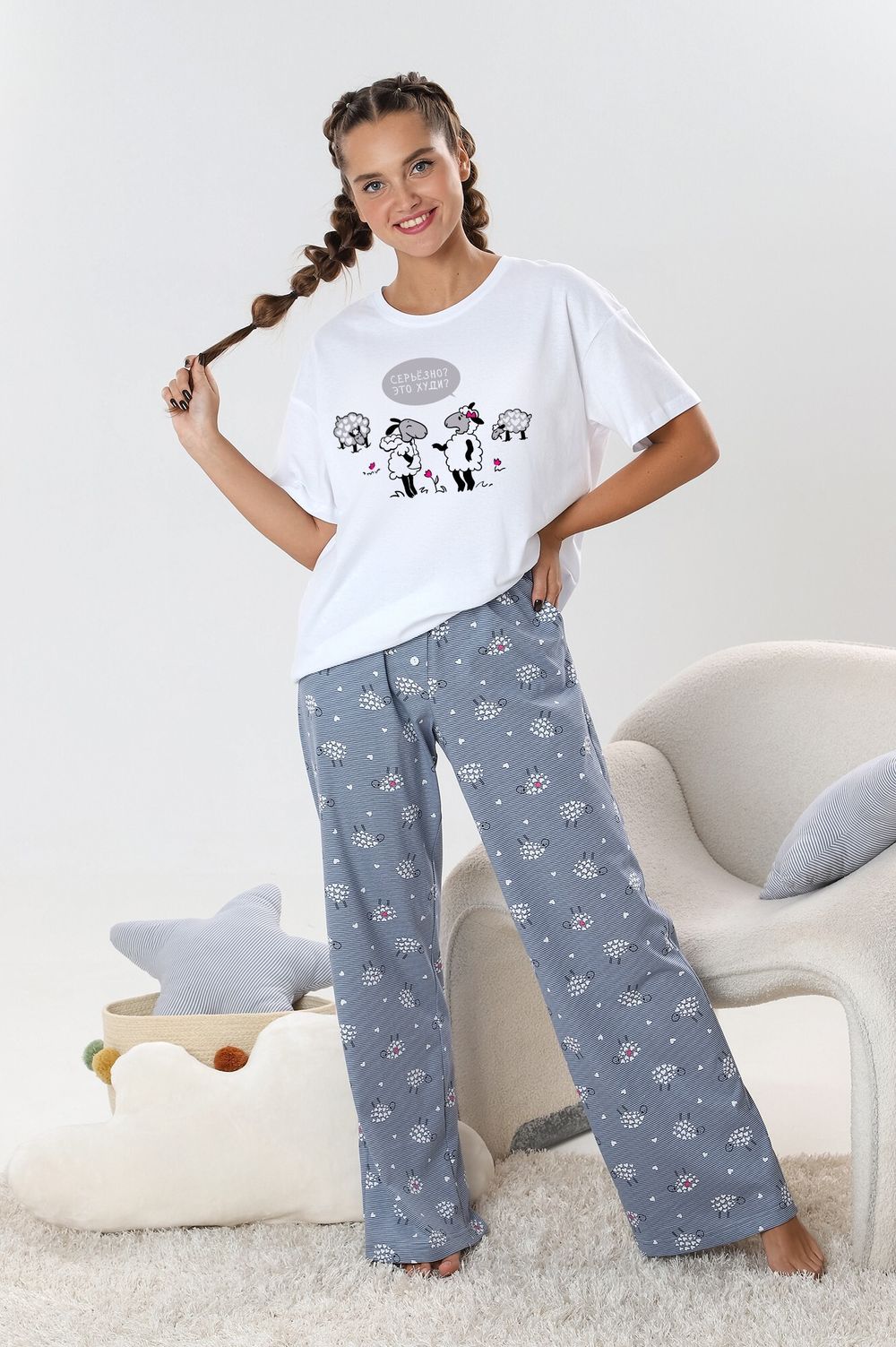 Костюм женский Долли-4 Виотекс БЕЛЫЙ