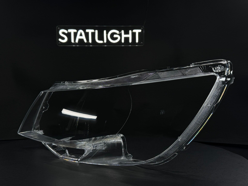 Левое стекло фары Skoda Superb 2 2013-2015 рест