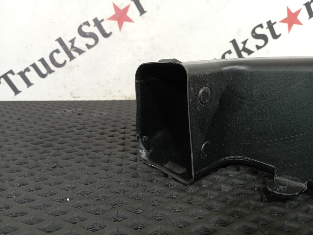 Воздуховод отопителя