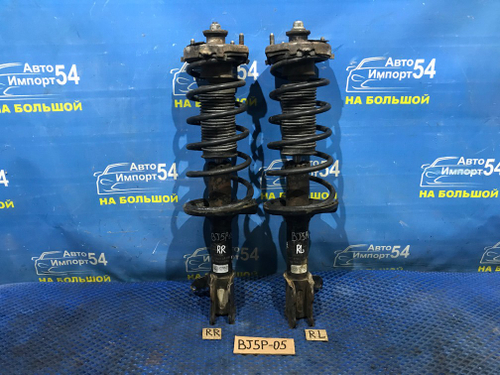 Стойка задняя левая MAZDA FAMILIA 2000