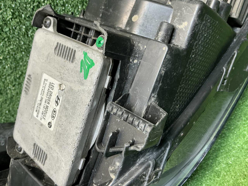 Фара правая Hyundai Elantra 7 CN7 (2020-2023) LED