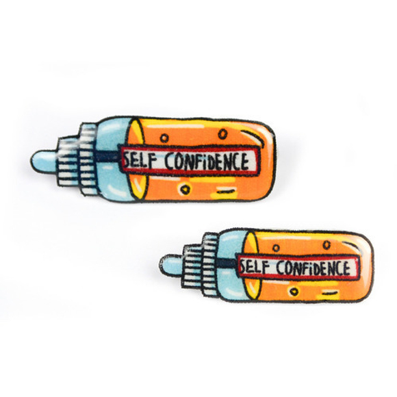 Брошь акриловая Self Confidence