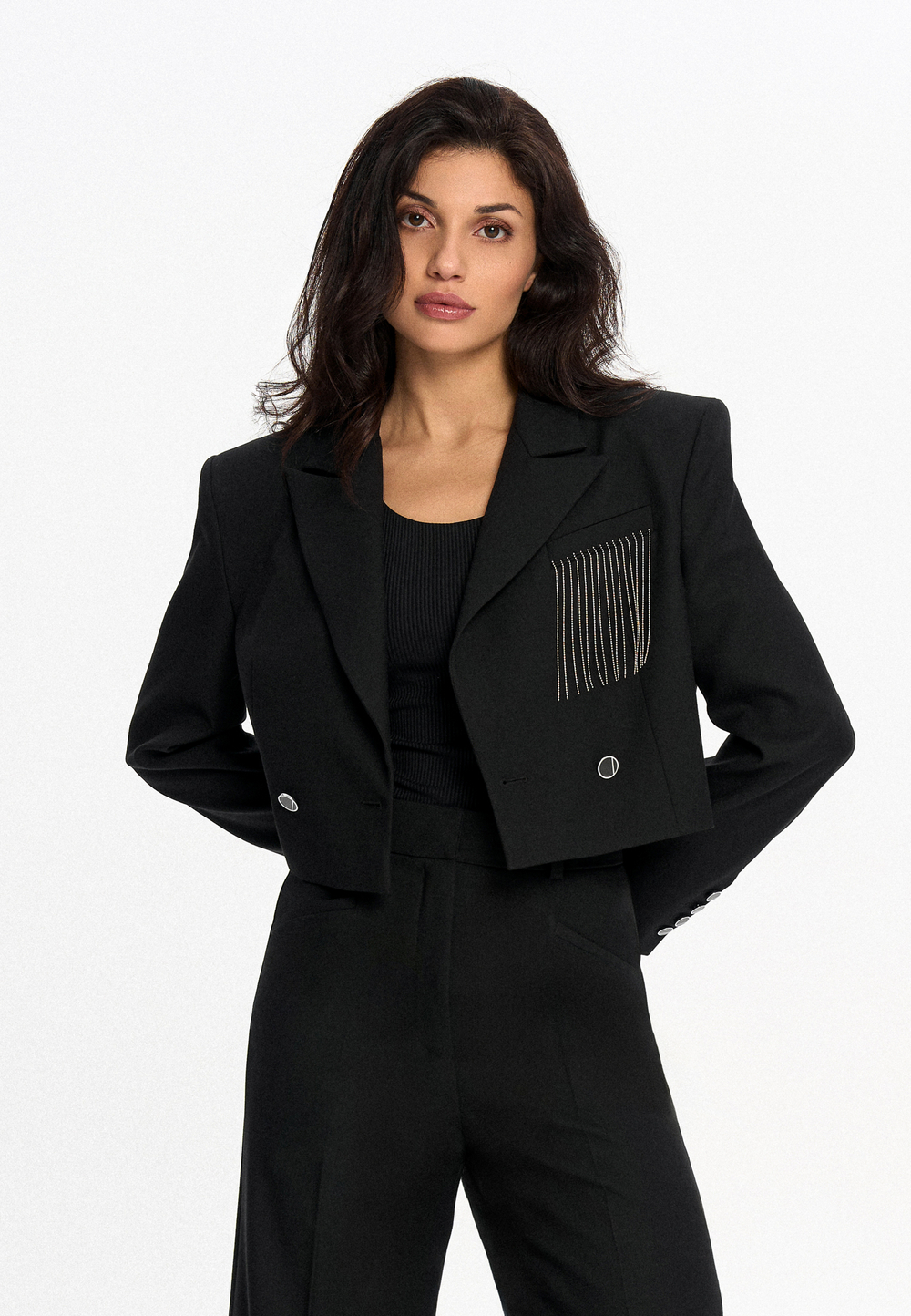 Кроп-жакет Ravelynn