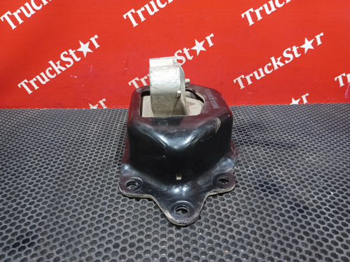 Подушка двигателя задняя левая 2023г