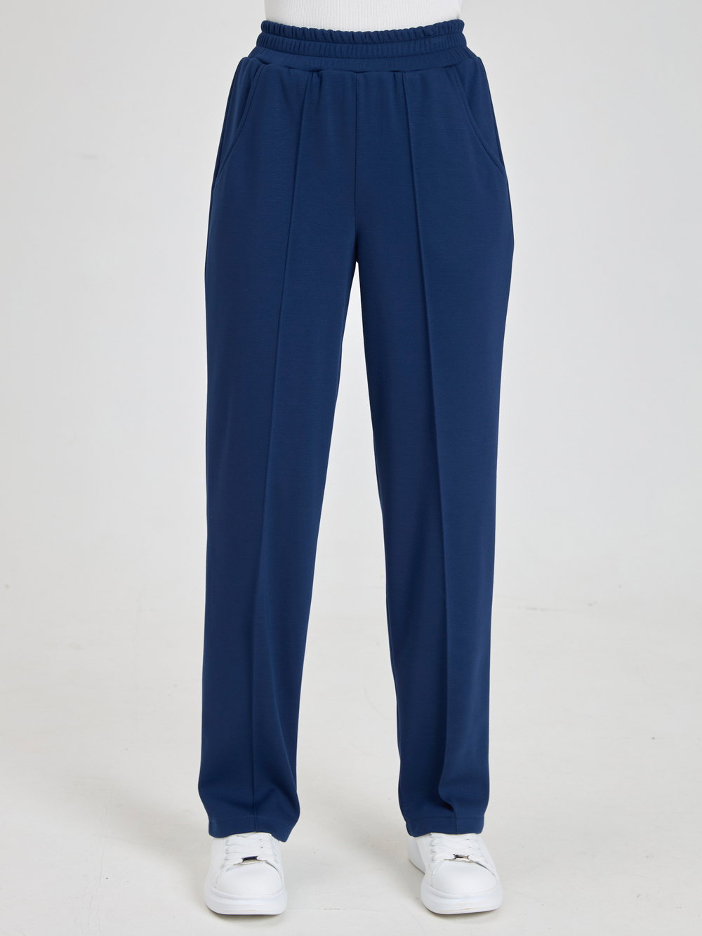 Брюки утепленные для девочки прямые с прошитой стрелкой тёмно-синие