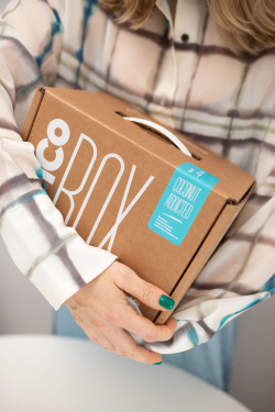 Набор продукты питания из кокоса APICO BOX №4 "Coconut Addicted", подарочный набор из 7-ми продуктов на основе кокоса, новогодний подарок