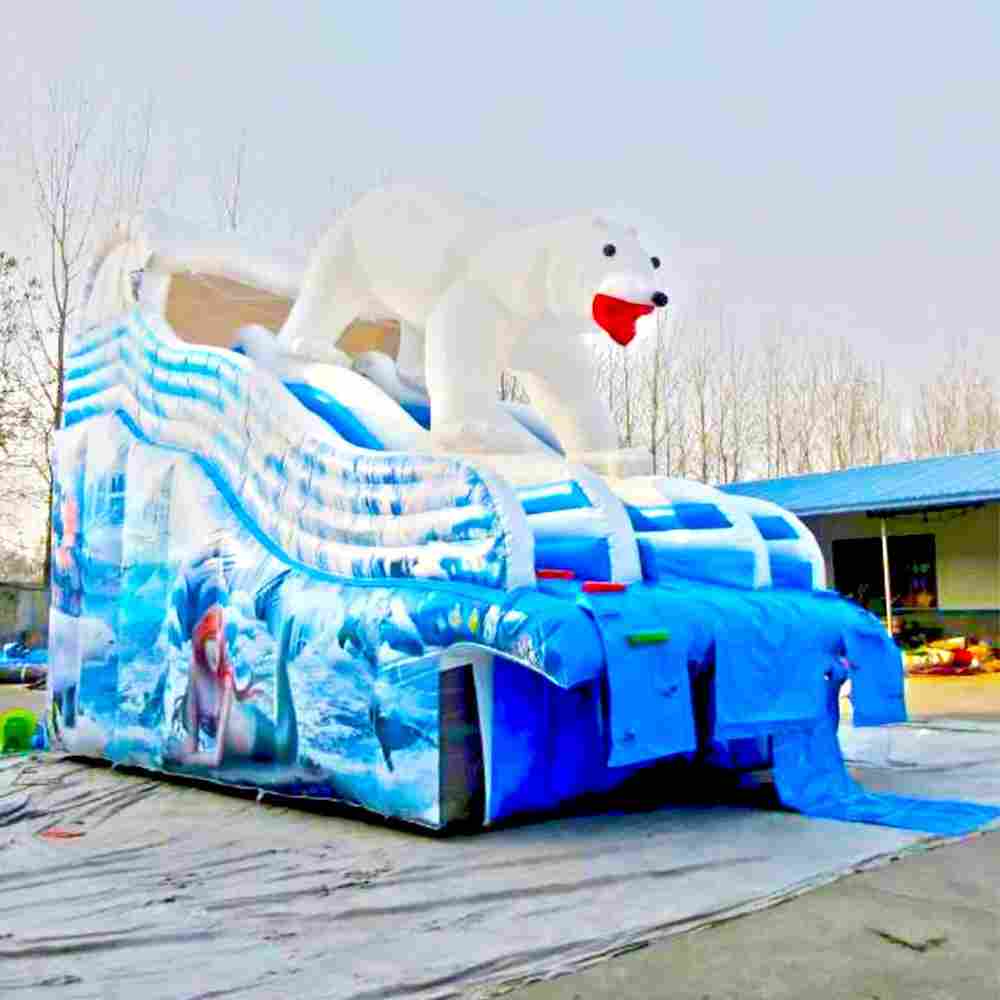 Надувная водная горка для бассейна «Мишка на севере», 8*4*5,5 м