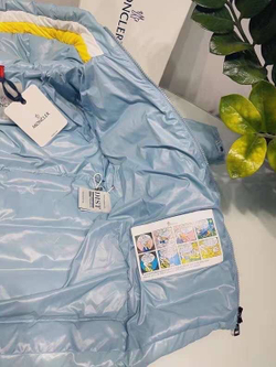 Пуховик Moncler
