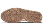 Air Jordan 1 Low Se 'Denim'
