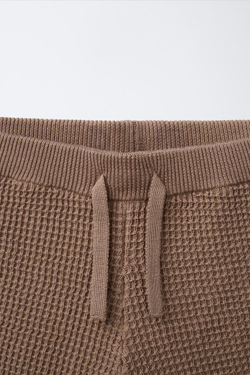 ZARA ТРИКОТАЖНЫЕ ШОРТЫ, КОРИЧНЕВЫЙ