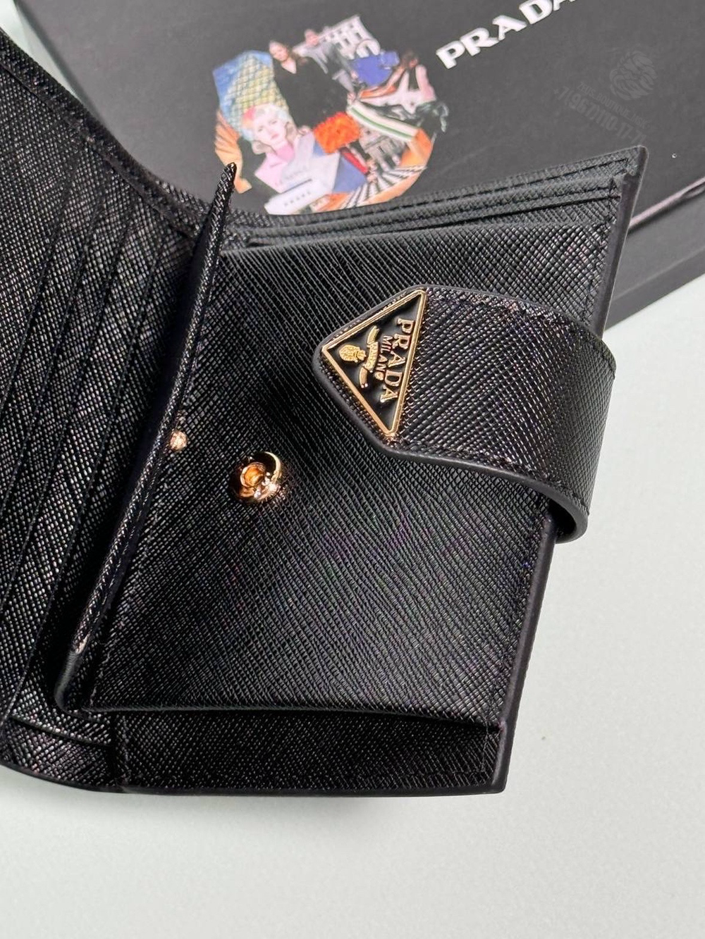 Кошелёк Prada