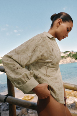 ZARA РУБАШКА С АЖУРНОЙ ВЫШИВКОЙ, СВЕТЛЫЙ ХАКИ