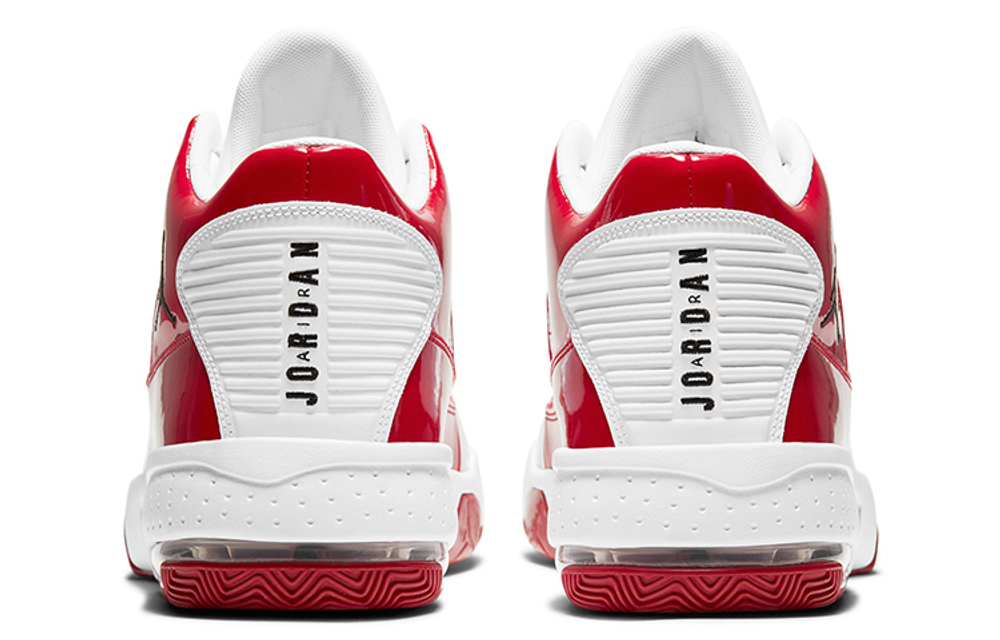 Кроссовки Jordan Max Aura 2 Max