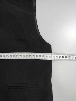 Жилет Damy-M комфортный на 10 лет, новый