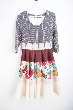 Платье для романтичного образа, визуально на 42 размер