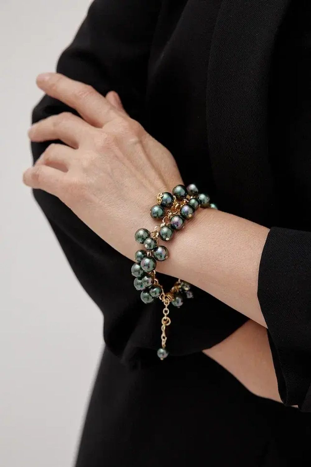 Браслет Currant зеленый жемчуг, оттенок золото