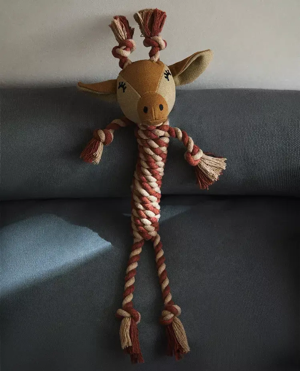 ZARA HOME ИГРУШКА ДЛЯ ДОМАШНИХ ЖИВОТНЫХ "ЖИРАФ", БЕЖЕВЫЙ