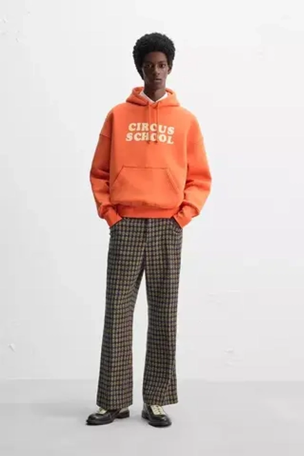 ZARA X HARRY LAMBERT ТОЛСТОВКА С КАПЮШОНОМ, ОРАНЖЕВЫЙ