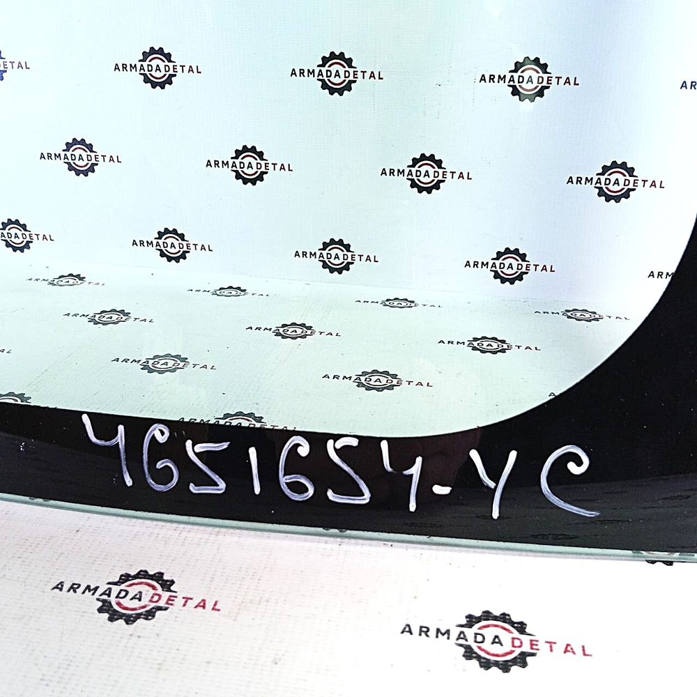 Стекло лобовое нижнее 4651654 Аналог