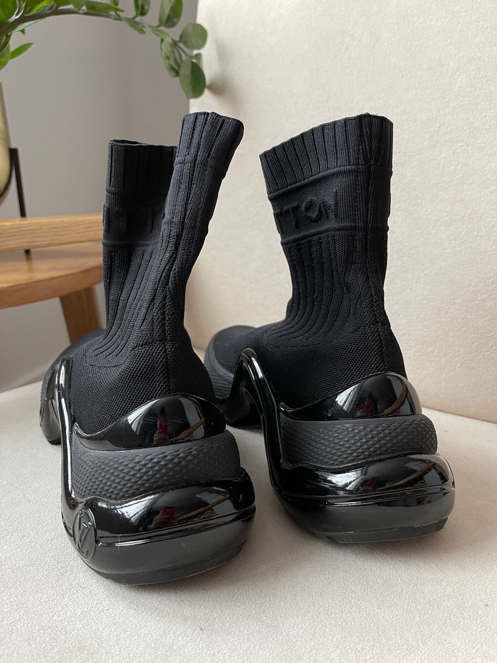 Кроссовки Louis Vuitton, 37,5