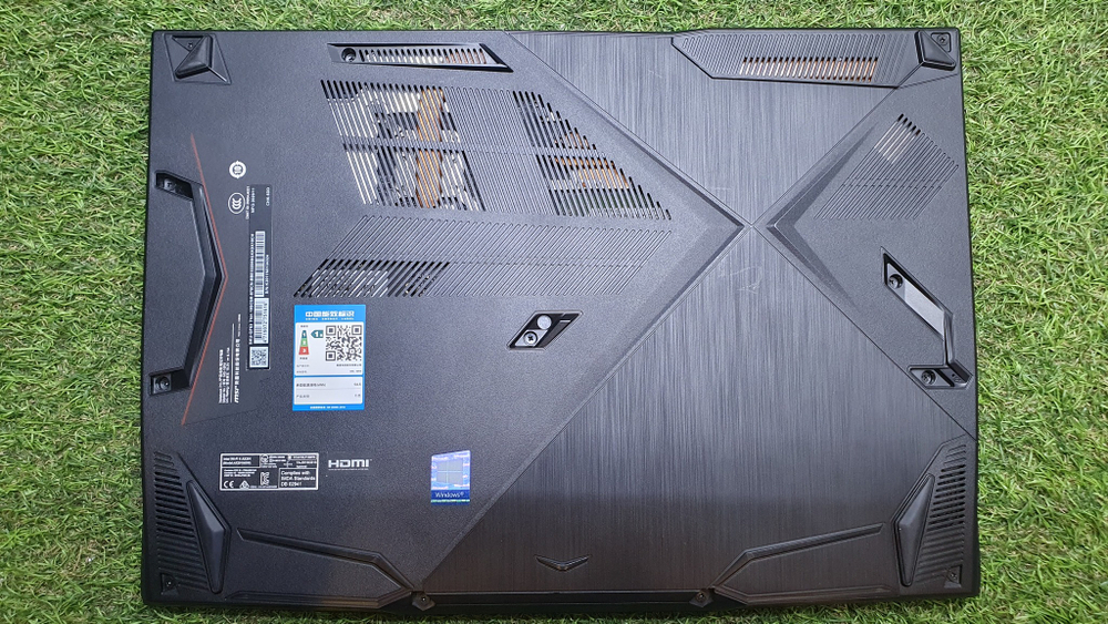 Игровой MSI i5-10/16Gb/GTX 1650 Ti MAX Q 4Gb/120Hz/MS-16R4 GF63 10SCSR-870CN/Windows 10