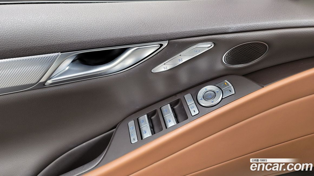 Genesis G80 (RG3) Бензин 2.5 Turbo AWD (06.2020)