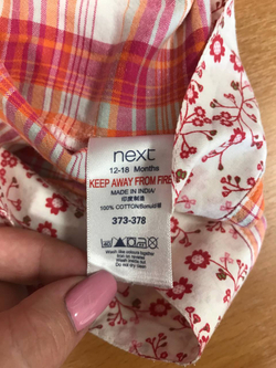 Блузка Next милая, визуально на 1/1,5 года