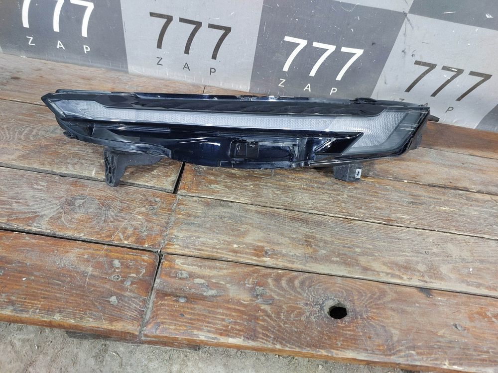 Указатель поворота левый Omoda C5 22-нв Б/У Оригинал 605000813AA