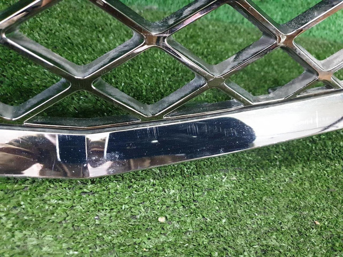 Решетка радиатора Genesis GV70 (2020-н.в.)