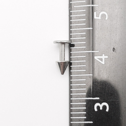 Лабрет (микроштанга) для пирсинга 4 мм из медицинской стали с конусом 3 мм. 1 шт