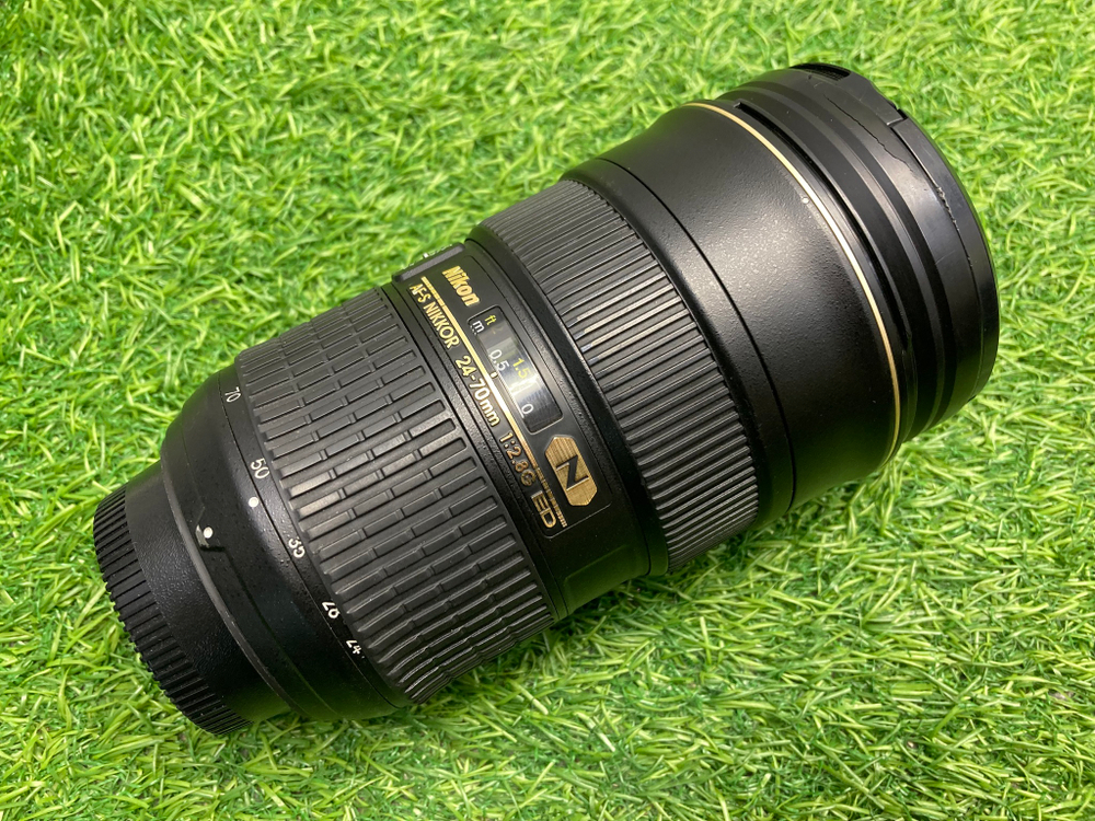 Nikon 24-70mm 2.8G ED AF-S Nikkor