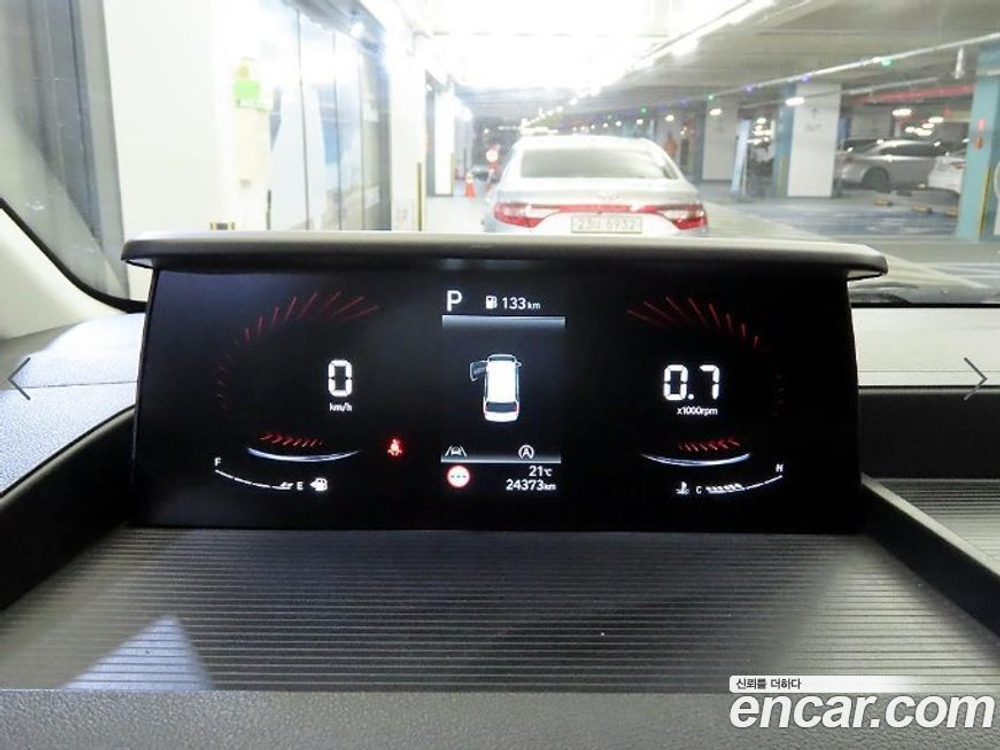 Hyundai Staria 4WD Tourer 11-и местный (04.2022)