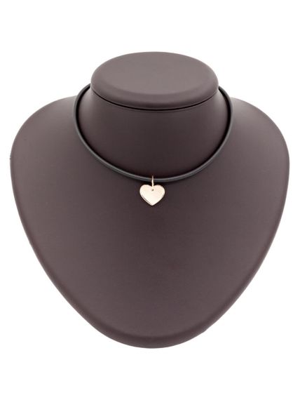 Фото подвески Сердце из золота на постаменте