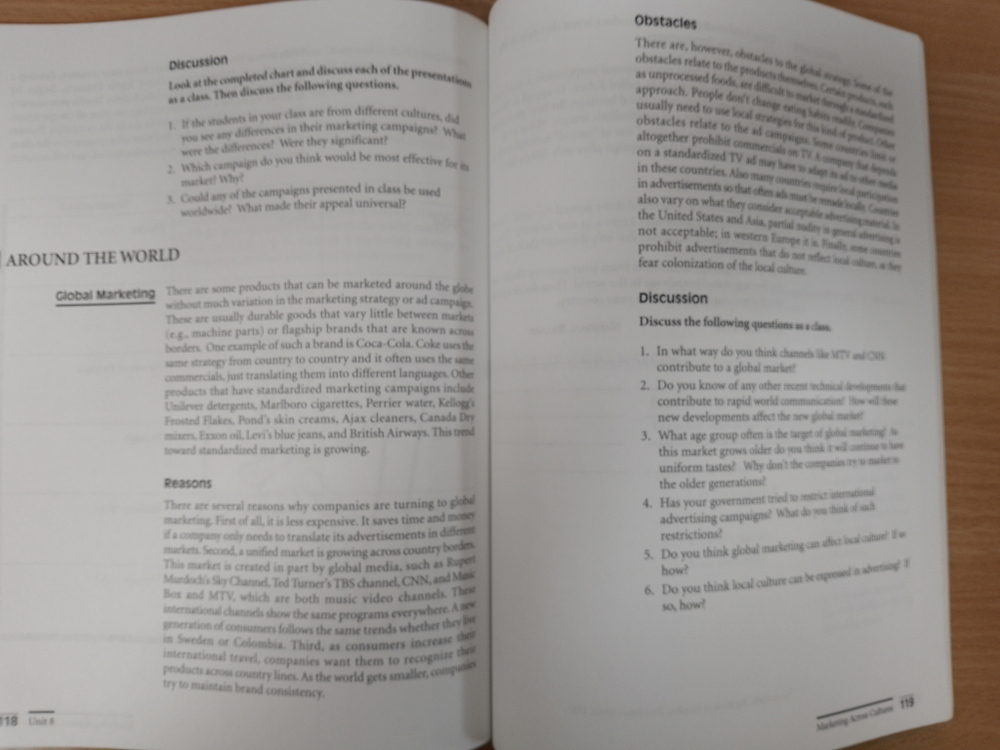 Business Across Cultures: Effective Communication Strategies (English for Business Success)