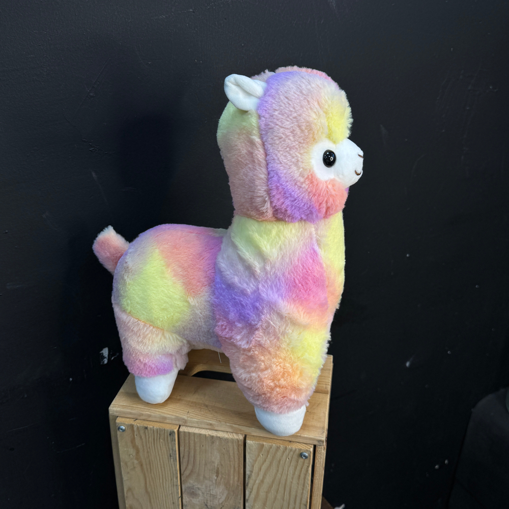 Лама плюшевая цветная