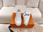 Louis Vuitton Time Out