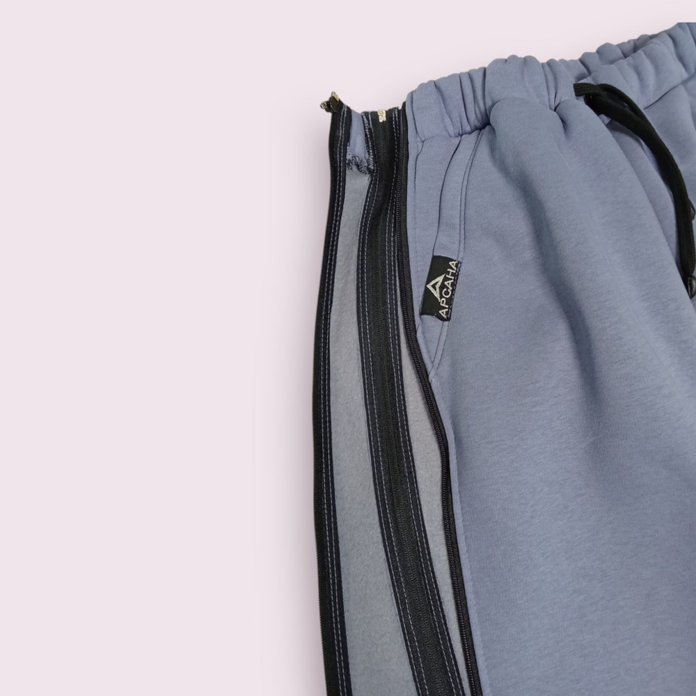 Брюки ортопедические межсезонные с расширением на голени. Размер L (48-50).