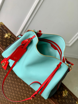 Louis Vuitton Bag 40 cm