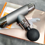 Профессиональный перкуссионный массажный пистолет